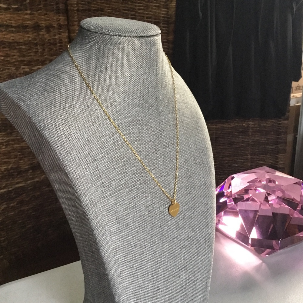 NOMINAL LETTER  HEART CHARM 18K GOLD NECKLACE NWOT NO BOX NO DUST BAG - Picture 2 of 15